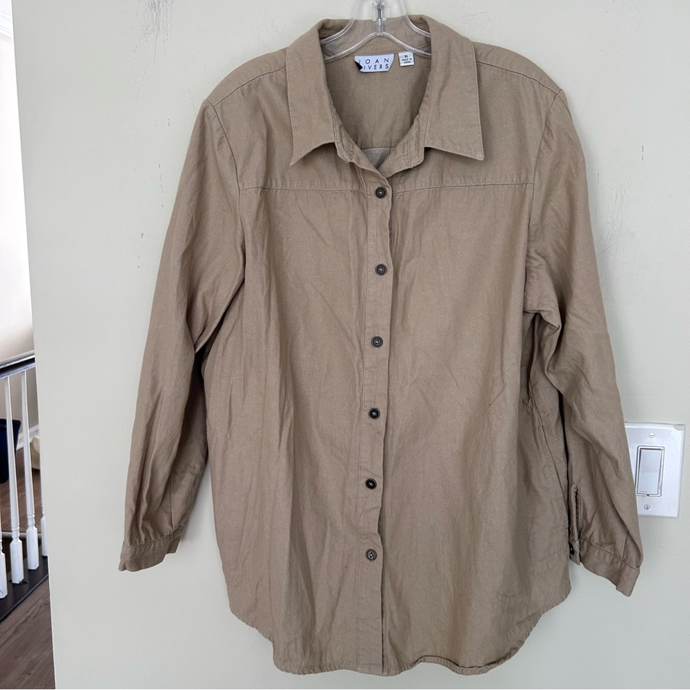 Vintage Joan Rivers jacket shirt tan heavy cotton pockets Button Up. Size XL